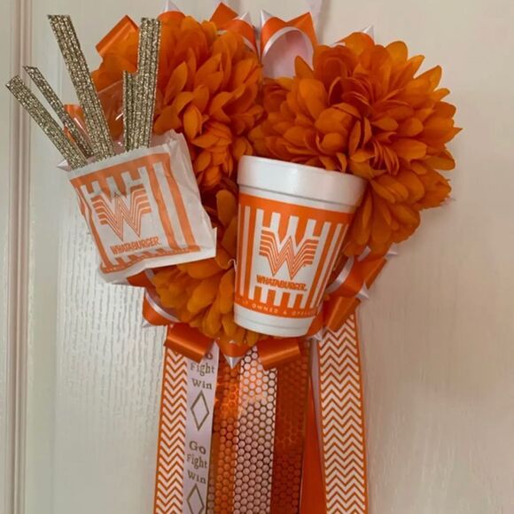 Queen Pin-Corsage custom made authentic - Picture 7 of 11